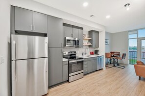 Fully Equipped Kitchen and Dinning Area