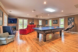 Game Room | Keyless Entry