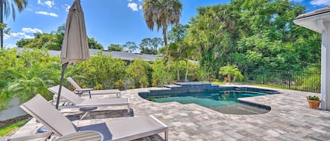 Clermont Vacation Rental | 5BR | 3BA | 3,600 Sq Ft | 2 Steps Required