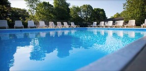 In-ground ground pool
