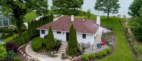 This four-bedroom cottage sits directly on Lake Michigan.