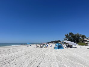 Anna Maria Island Bradenton Beach Club Bliss