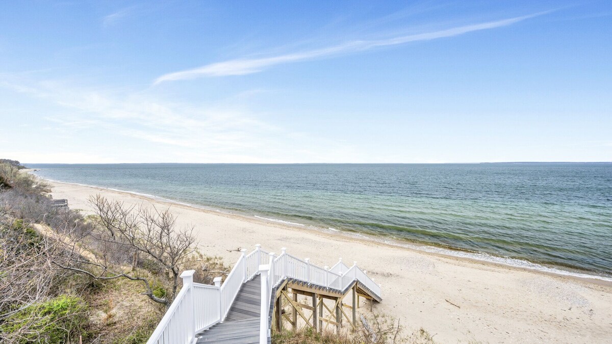 Waterfront beach house with breathtaking views, multiple outdoor areas,…