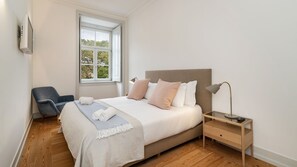 Bedroom full of natural light with a comfortable bed #naturallight #comfy #bed #portugal #pt #lisbon