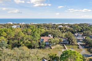 Aerial view of Thousand Sunny - Close to the beach!