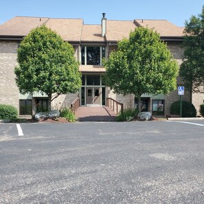 Front Entrance to Building 8 and 9