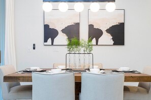 An elegant and rustic style, our dining area is perfect for quality time with your loved ones