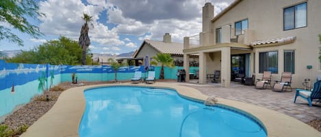 Tucson Vacation Rental | 4BR | 2.5BA | 3,000 Sq Ft | Stairs Required