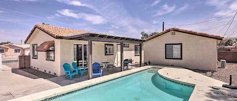 Bullhead City Vacation Rental | 3BR | 2BA | 1 Step to Enter | 1,100 Sq Ft