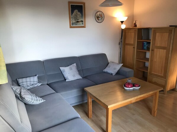 Ferienwohnung Nr. 2-Wohnzimmer