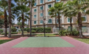 Sportplatz
