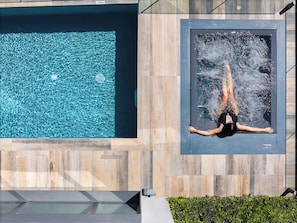 The villa offers 2 hot tubs!