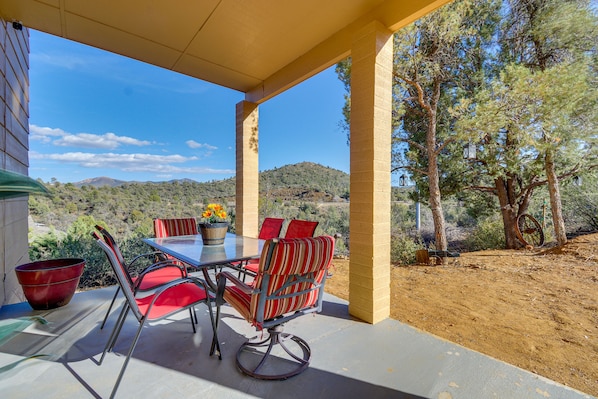 Prescott Vacation Rental | 3BR | 2BA | Steps Required for Access | 2,070 Sq Ft