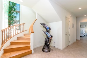 The entrance to Capricorn Villa.
