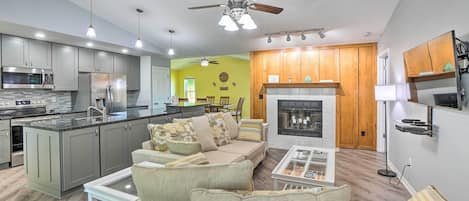 Clearwater Vacation Rental | 3BR | 2BA | 1,275 Sq Ft | Single-Step Access