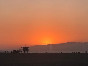 Sunset at Venice Beach, easy walk from the house 