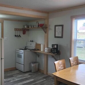 Cute newly renovated kitchen