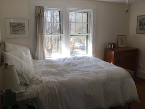 Front bedroom