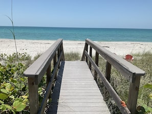 Walkway from the pool to the beach.. literally seconds away1