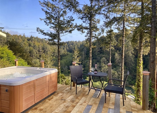 Riverview - A hot tub with a view