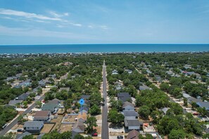 Aerial view looking South towards the ocean. Beach acccess is only 5 minutes away.