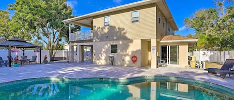 Clearwater Vacation Rental | 5BR | 3BA | Step-Free Access | 2,860 Sq Ft