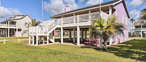 Crystal Beach Vacation Rental | 1,408 Sq Ft | 3BR | 2BA | Stairs Required