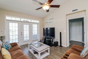 St. Augustine Beach Rentals Living Room