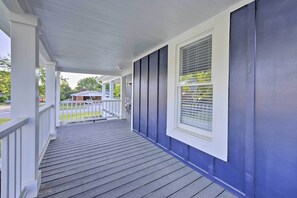 Front Porch | Keyless Entry