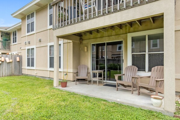 Great patio space to enjoy the Texas breeze with comfy seating