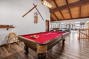 Spielezimmer
