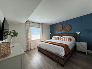 King bed