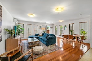 Lounge - open plan with kitchen