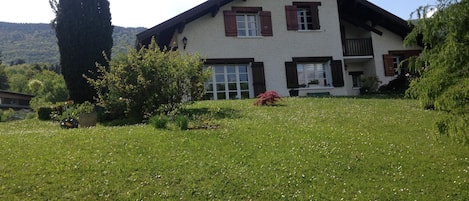 Andere