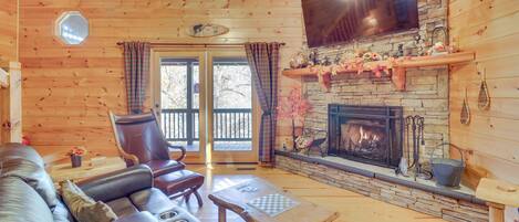 Ellijay Vacation Rental | 4BR | 3BA | 2,414 Sq Ft | Stairs Required for Access