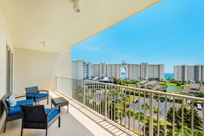 Stunning balcony views of the gulf