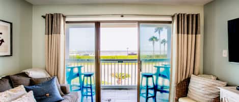 Beachfront unit! Watch the waves crash from your balcony! 