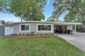 Adorable home located minutes from beaches and local activities
