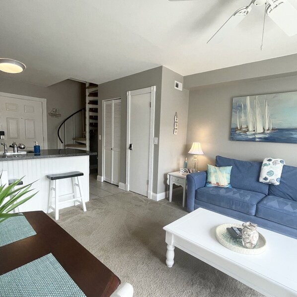 Living room/kitchen view