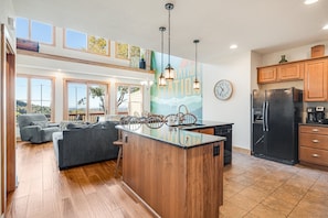 Enjoy the mountain views from this fully stocked kitchen!