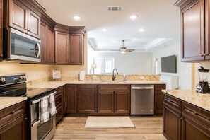 Double electric oven