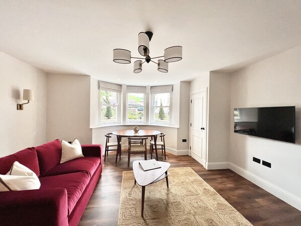 Living Room with Smart TV (1)