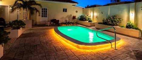 Pool by evening