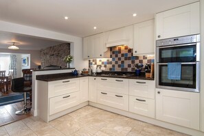Beach House Cottage, Milford Haven