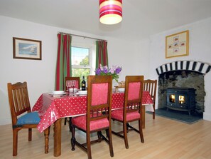 South Nolton Farmhouse - Nolton Haven Cottages, Nolton Haven