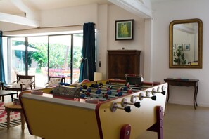 Game room