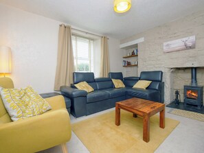 Living room | Ardentorrie Holiday Home, Inverness