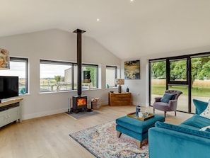 Open plan living space | The Old Workshop, Stowupland, near Stowmarket