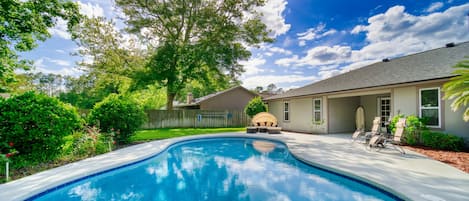 Private pool in our spacious backyard, no neighbor in the back!