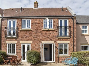 Exterior | Whispering Wave, Filey
